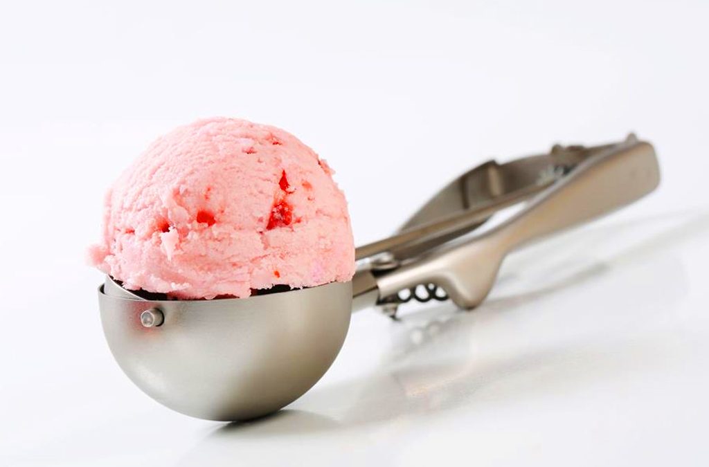 How to Choose the Best Ice-Cream Scoop for the Kitchen